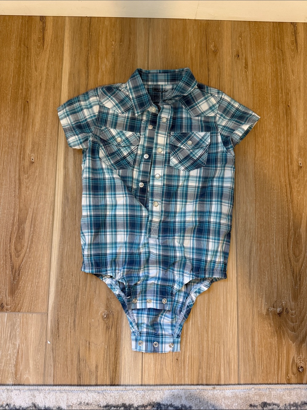 Wranglers Plaid Short Sleeve Baby Bodysuit in Teal & Blue SIZE 2T